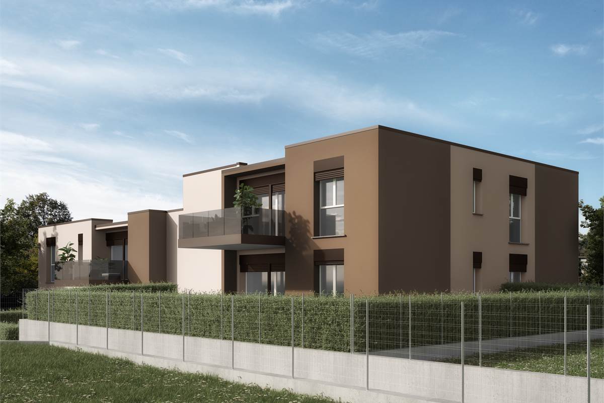 BREGNANO TRILOCALE CON TERRAZZO E GRANDE BOX