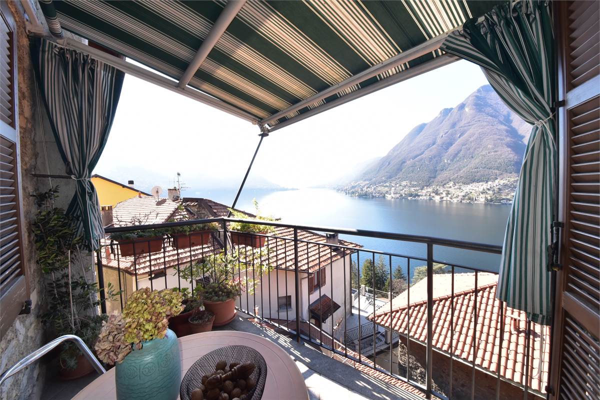 POGNANA LARIO VISTA LAGO DA SOGNO