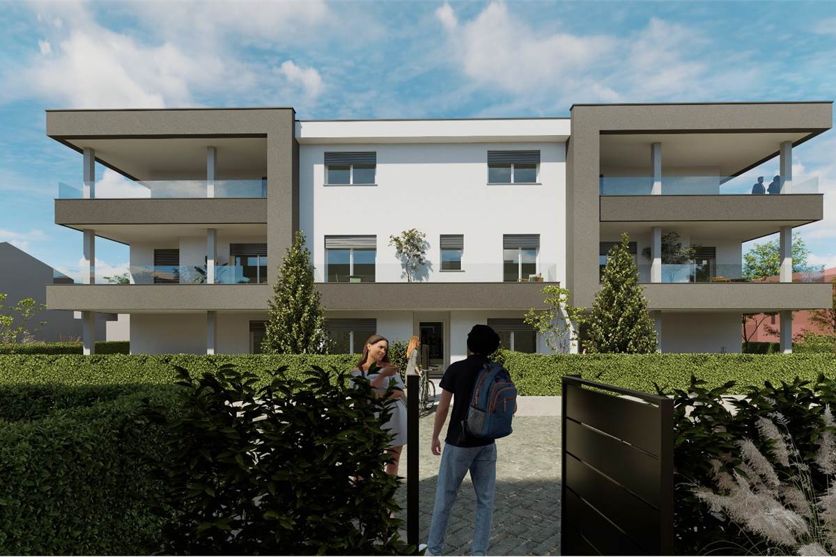 CADORAGO QUADRILOCALE CON TERRAZZO E BOX DOPPIO
