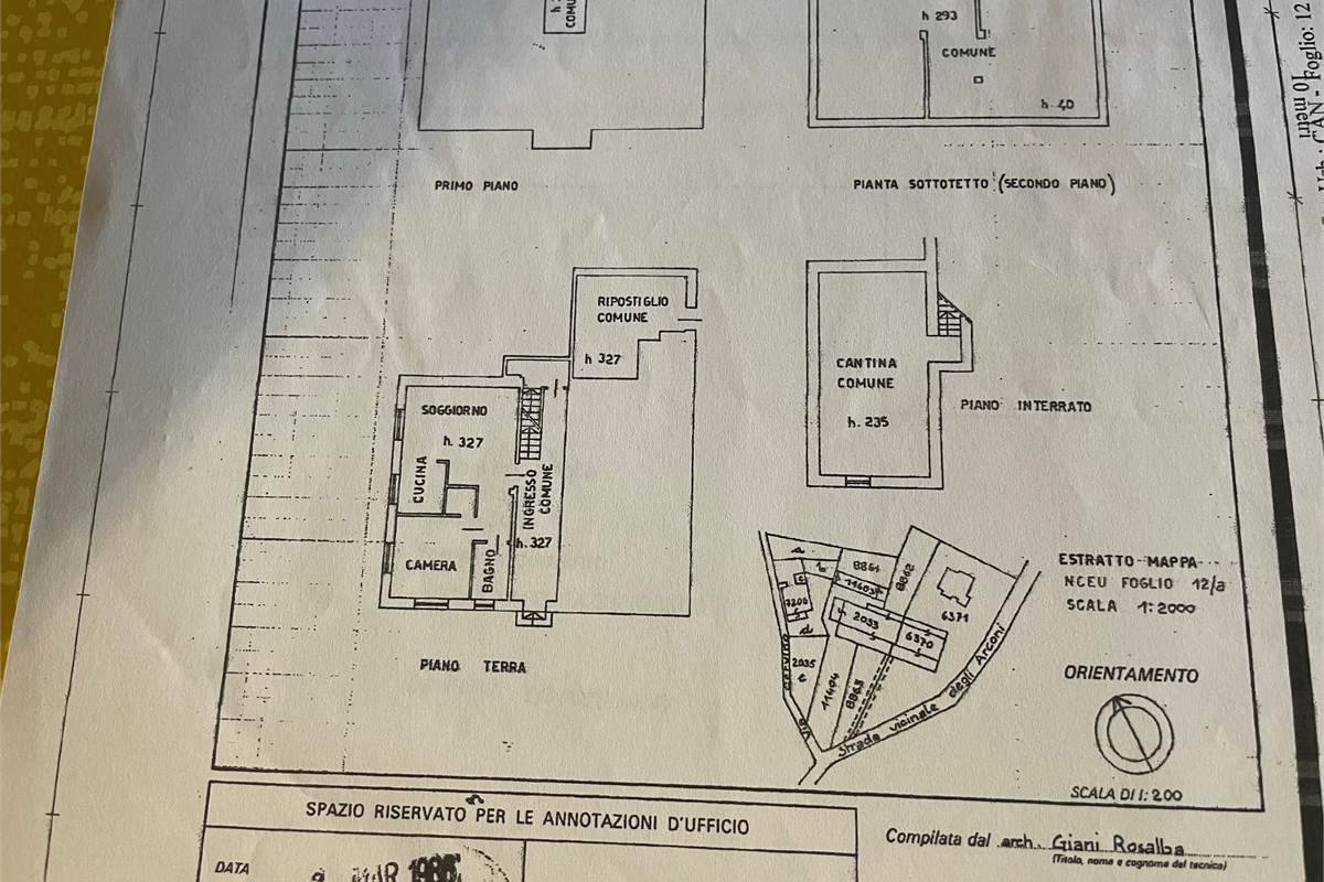 CANTU' BILOCALE CON GIARDINO PRIVATO POSTO AUTO 