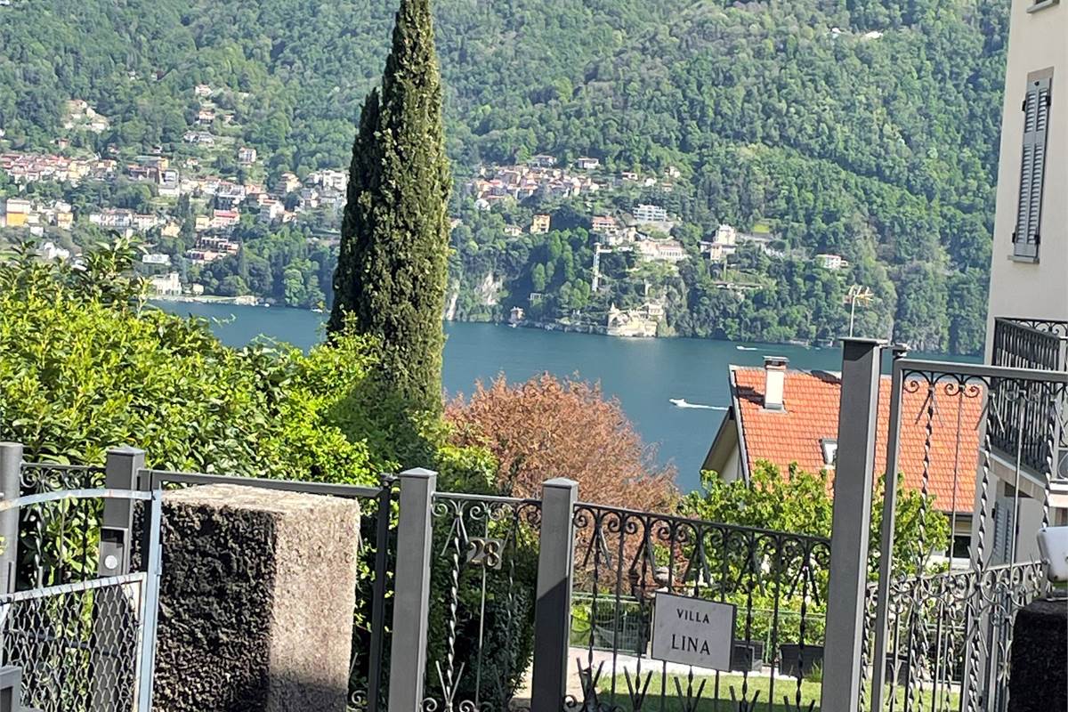 Un piccolo gioiello affacciato sul Lago di Como