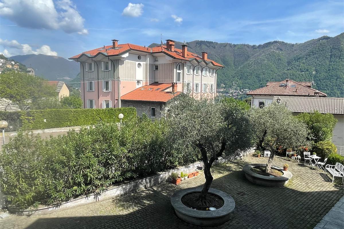 Un piccolo gioiello affacciato sul Lago di Como