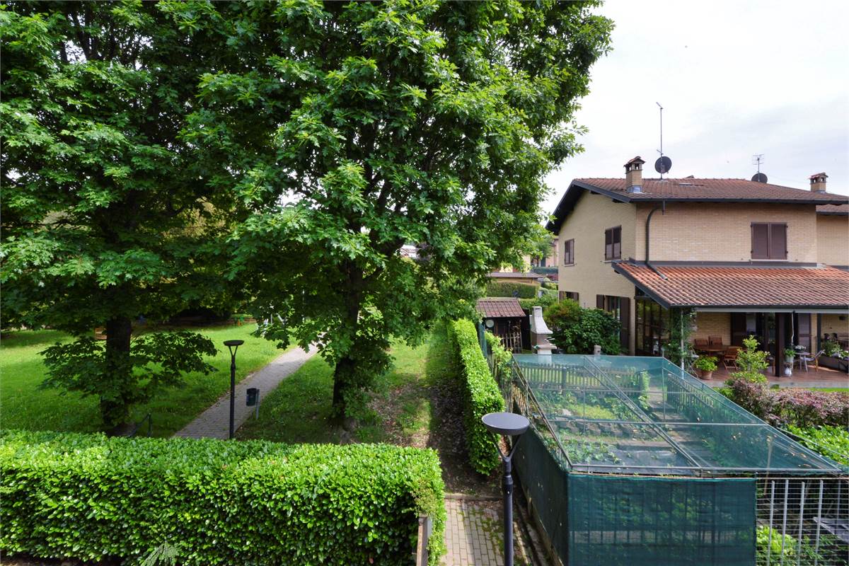 SENNA COMASCO BILO CON TERRAZZO SENZA SPESE