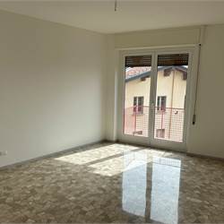 CANTU' CENTRALISSIMO QUADRILOCALE PANORAMICO