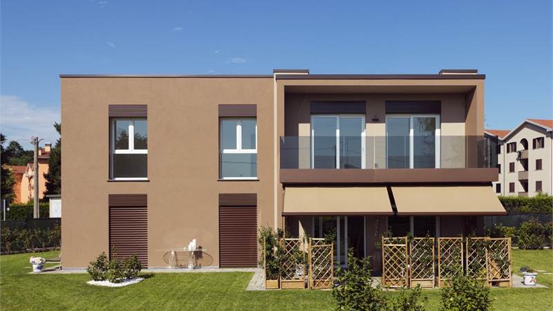 GUANZATE NUOVO QUADRILOCALE CON TERRAZZO