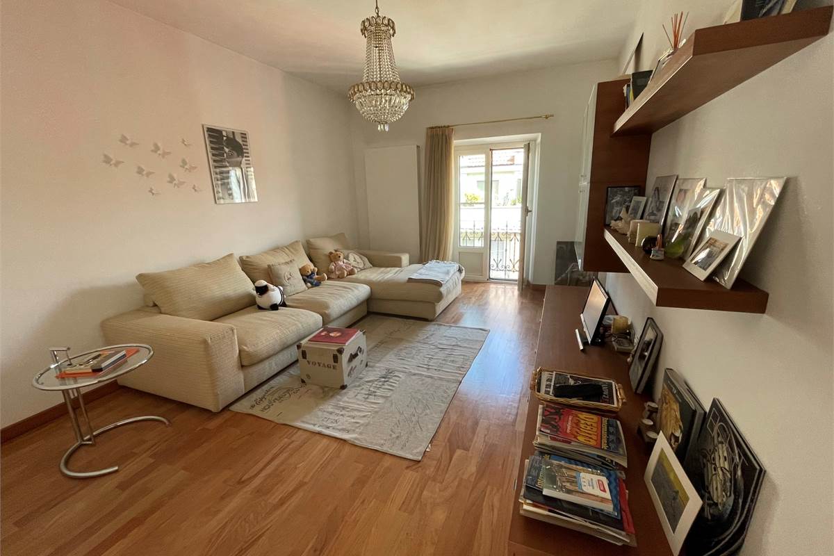 Milano Porta Venezia elegante trilocale