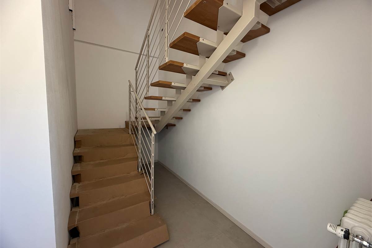 CASNATE VILLA INDIPENDENTE