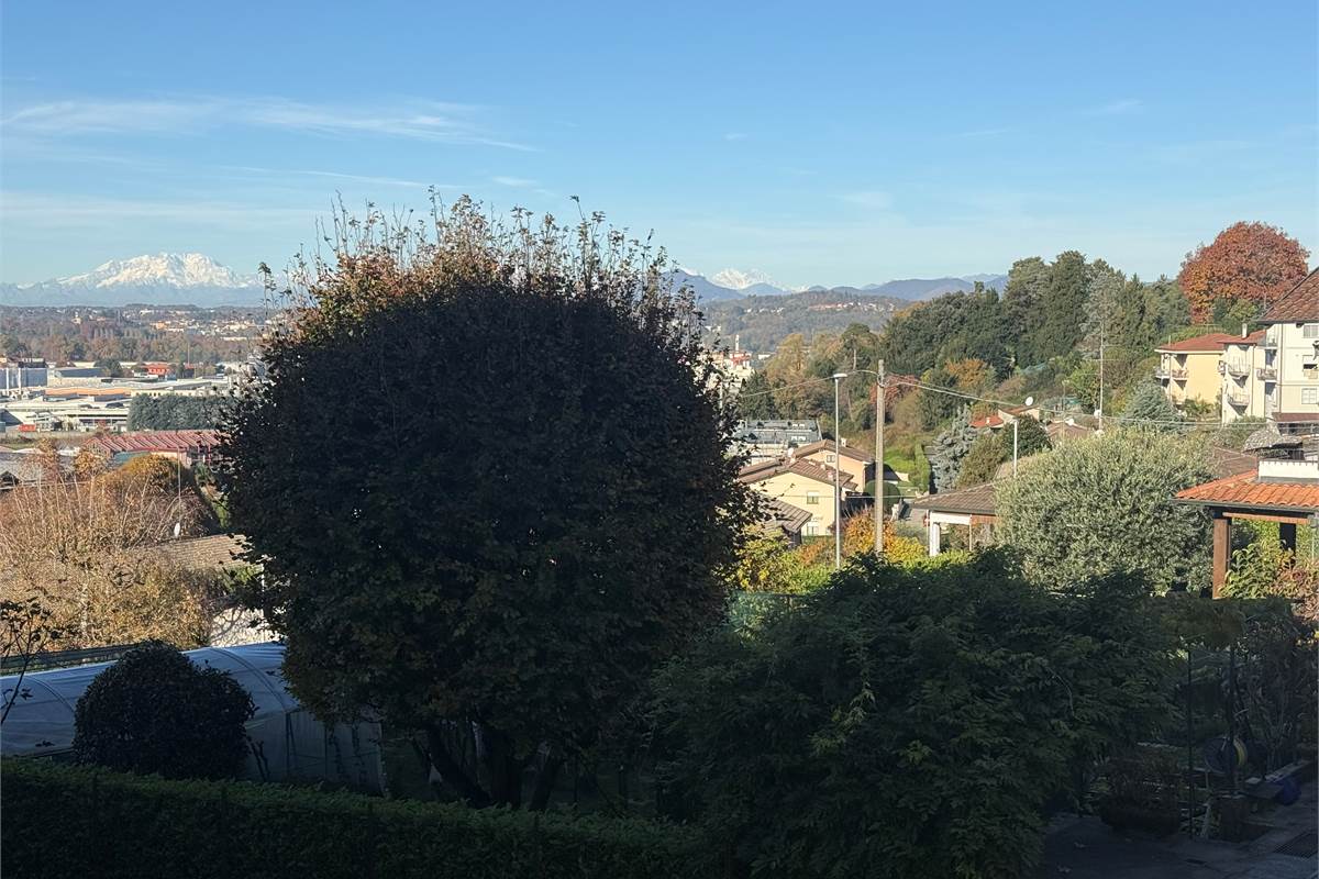 CASNATE VILLA INDIPENDENTE