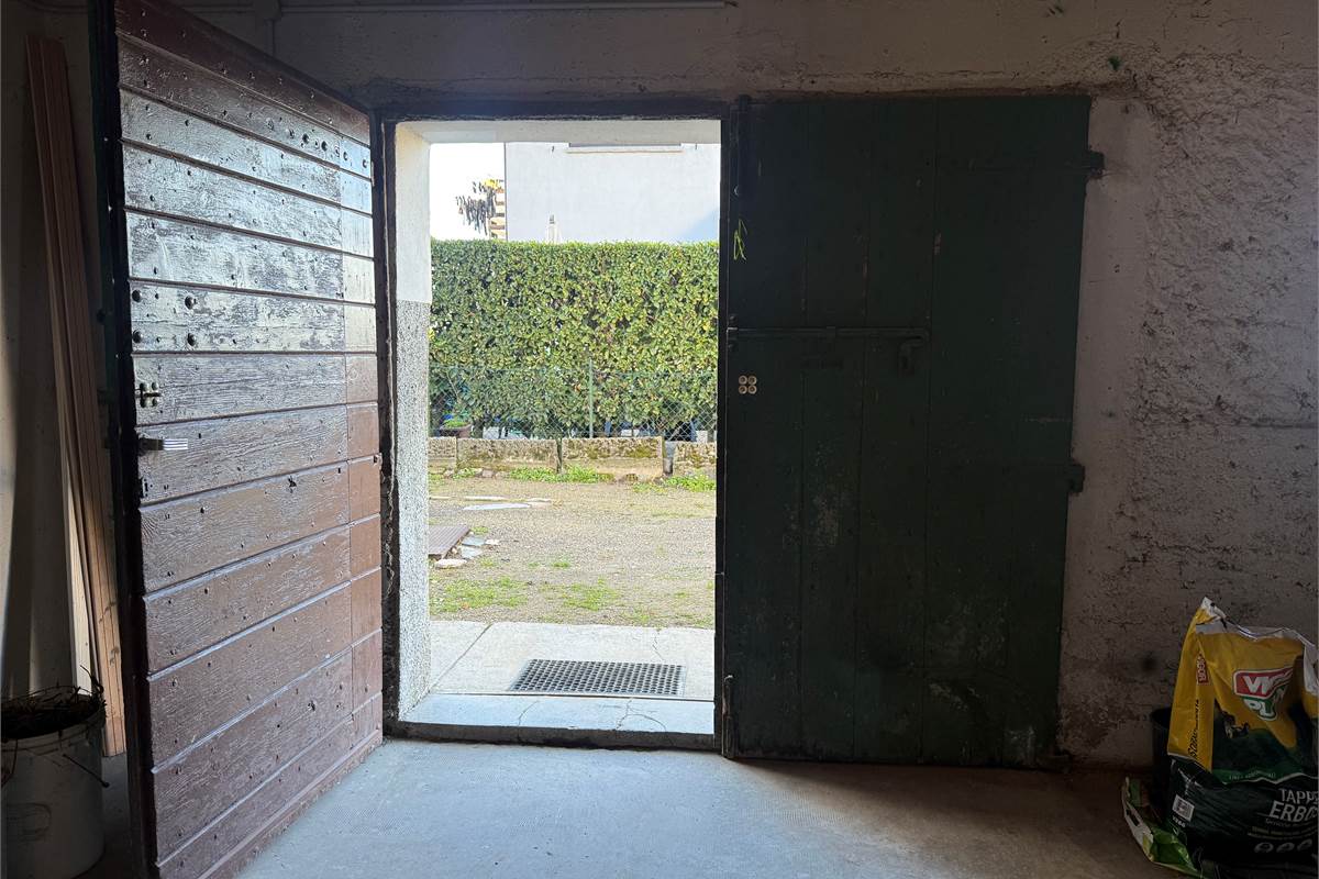 CASNATE VILLA INDIPENDENTE