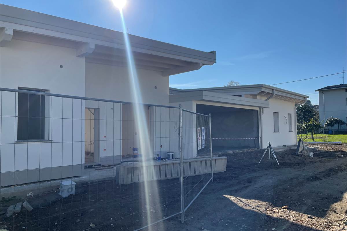 ULTIME DUE VILLE NUOVE con giardino privato 