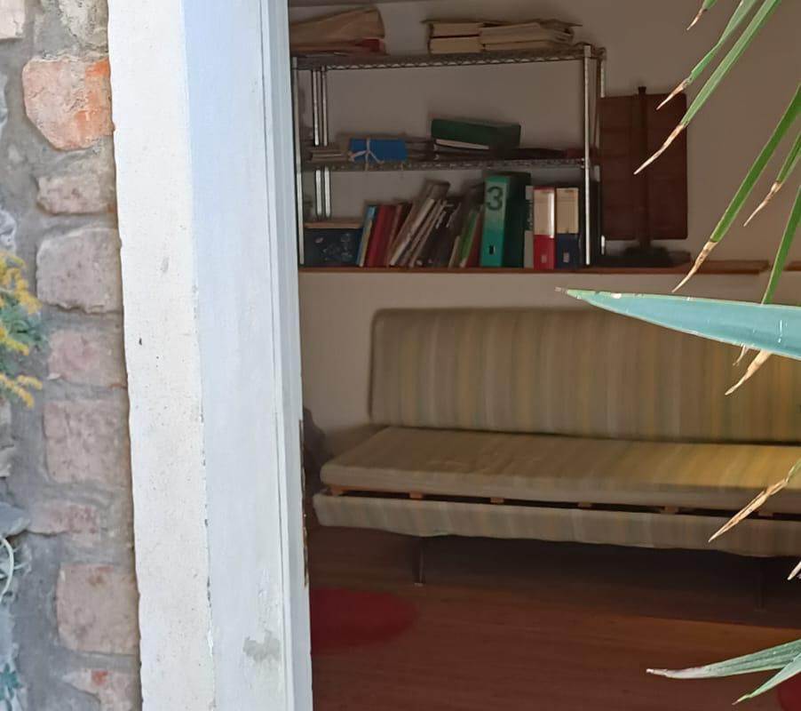 POGNANA LARIO - AFFASCINANTE PORZIONE DI CASA CON VISTA LAGO TERRAZZI E DEPANDANCE