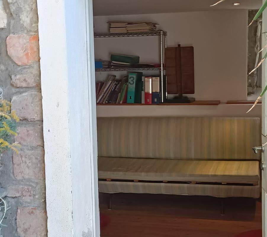 POGNANA LARIO - AFFASCINANTE PORZIONE DI CASA CON VISTA LAGO TERRAZZI E DEPANDANCE