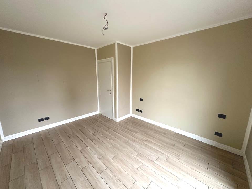 MOZZATE TRILOCALE CON TERRAZZO E BOX