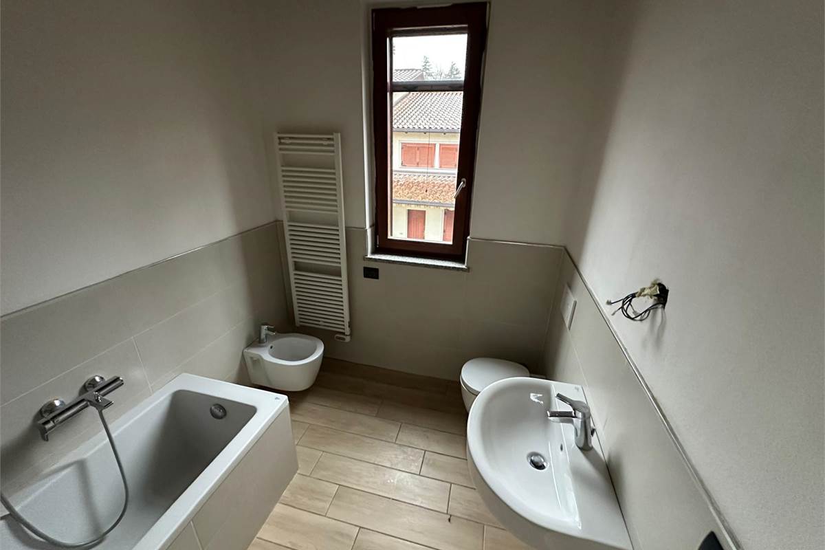 ANZANO DEL PARCO VILLETTA DI TESTA CON AMPIO GIARDINO