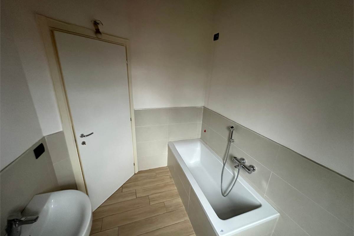 ANZANO DEL PARCO VILLETTA DI TESTA CON AMPIO GIARDINO