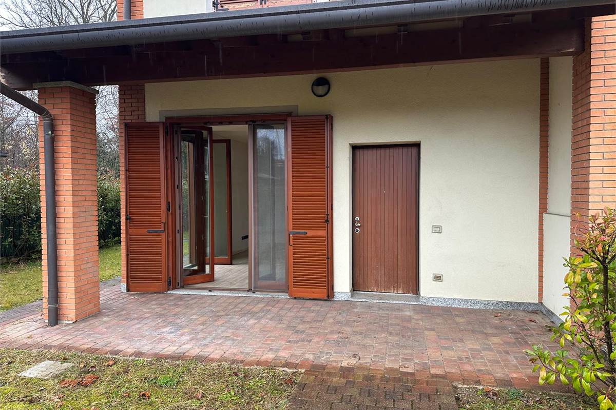 ANZANO DEL PARCO VILLETTA DI TESTA CON AMPIO GIARDINO