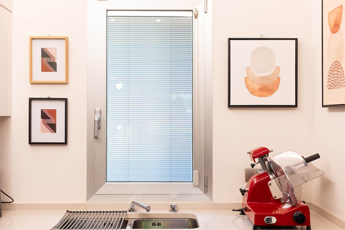 COMO APPARTAMENTO CON PORTICO - ARREDATO 