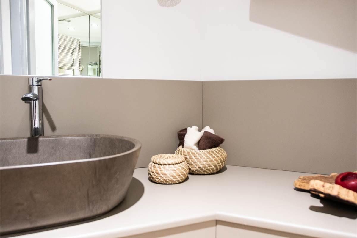 COMO APPARTAMENTO CON PORTICO - ARREDATO 