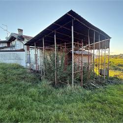 CANTU' AMPIO TERRENO PANORAMICO