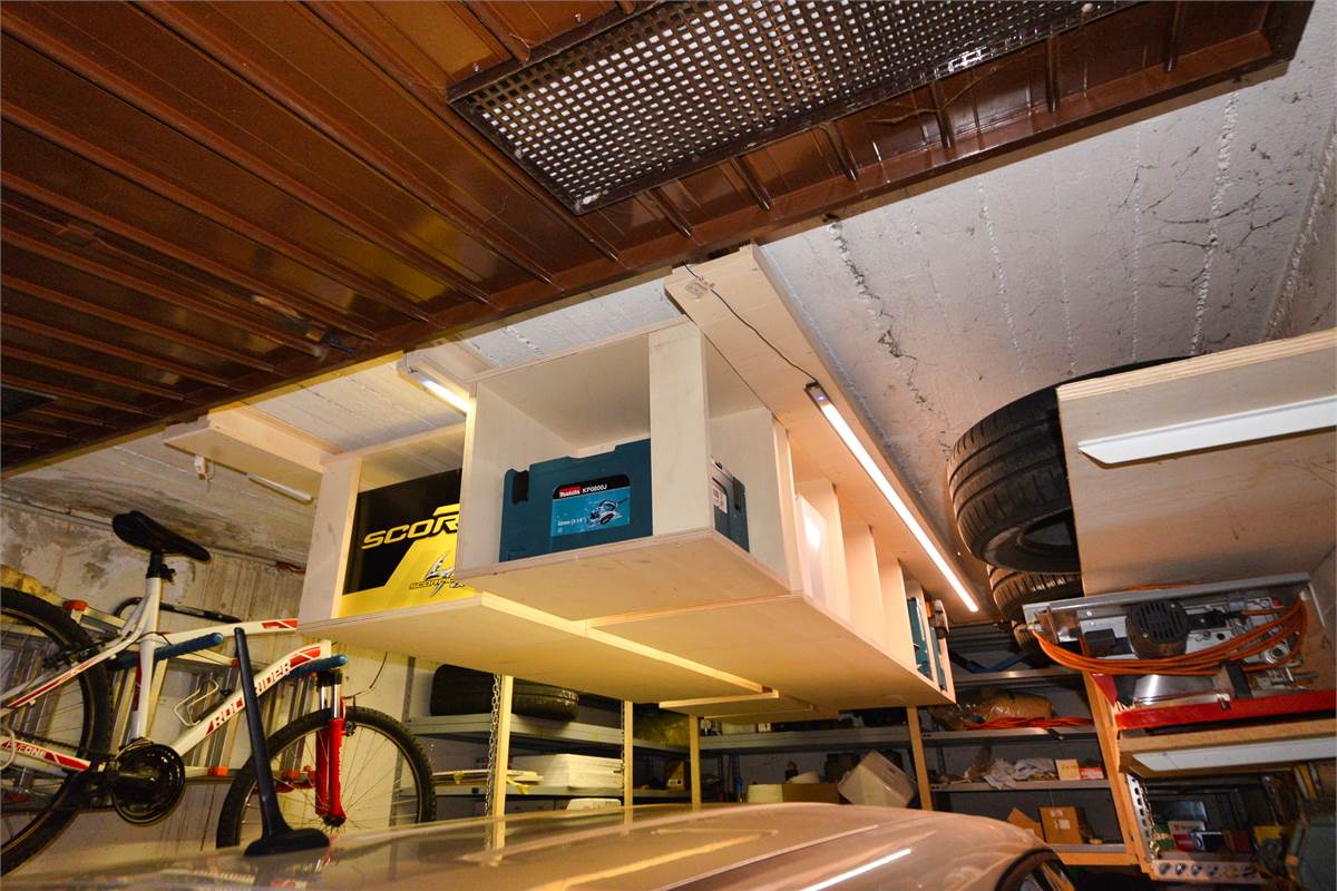 LURAGO ERBA TRELOCALI CON TAVERNA