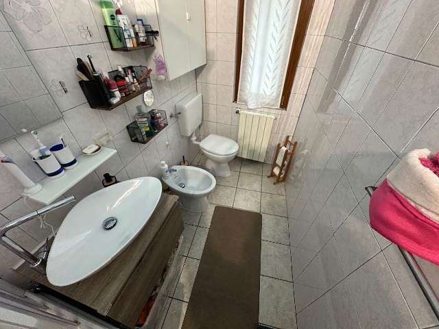 FENEGRO' TRILOCALE ARREDATO E RISTRUTTURATO