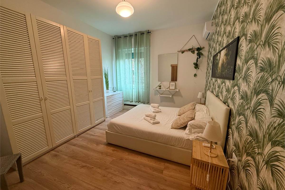 Como via Torno panoramico bilocale con cucina separata