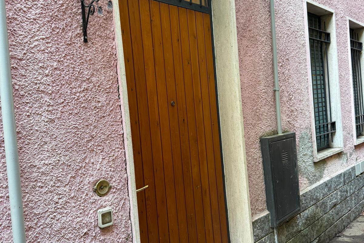 Como via Torno panoramico bilocale con cucina separata