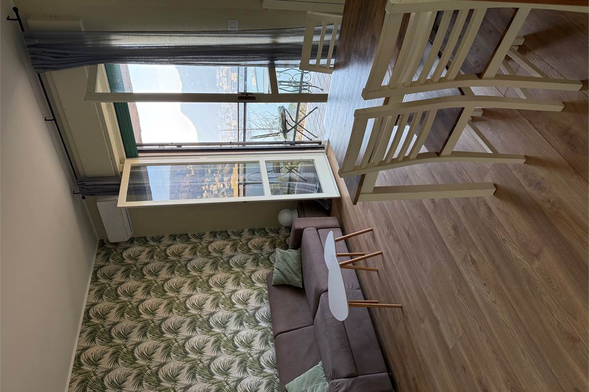 Como via Torno panoramico bilocale con cucina separata