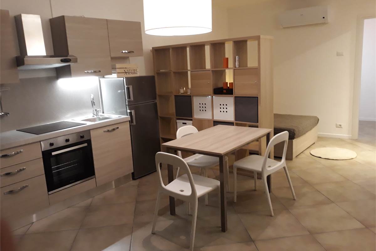 Como monolocale in affitto 