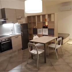 Como monolocale in affitto 