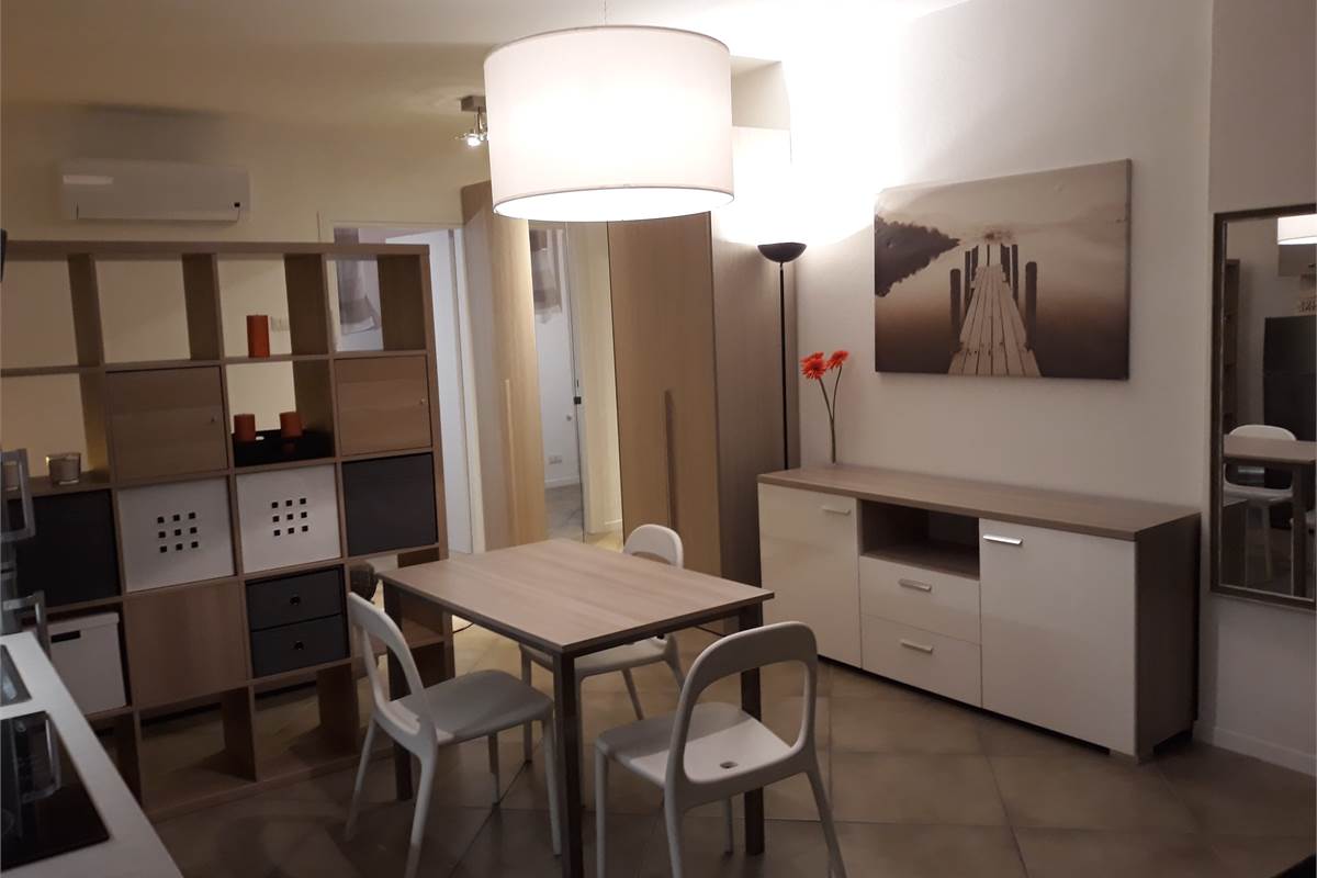 Como monolocale in affitto 