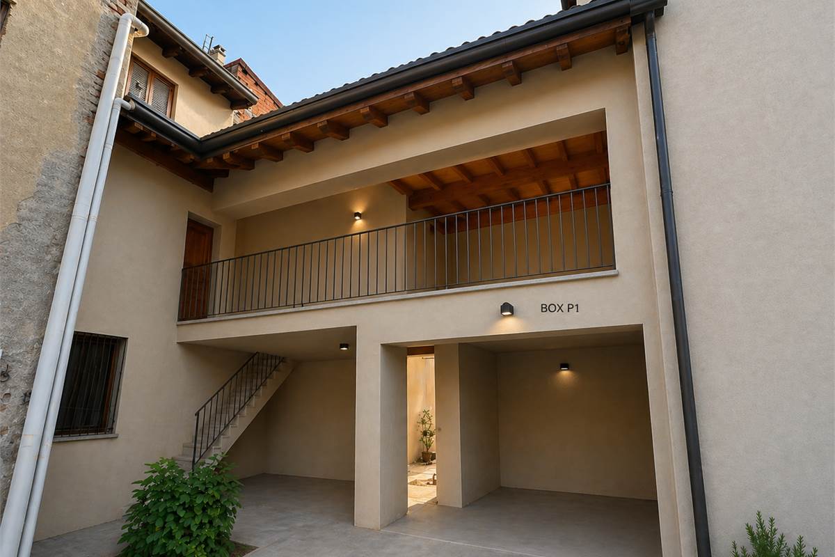 LOMAZZO MANERA NUOVO TRILOCALE PIANO PRIMO CON BOX