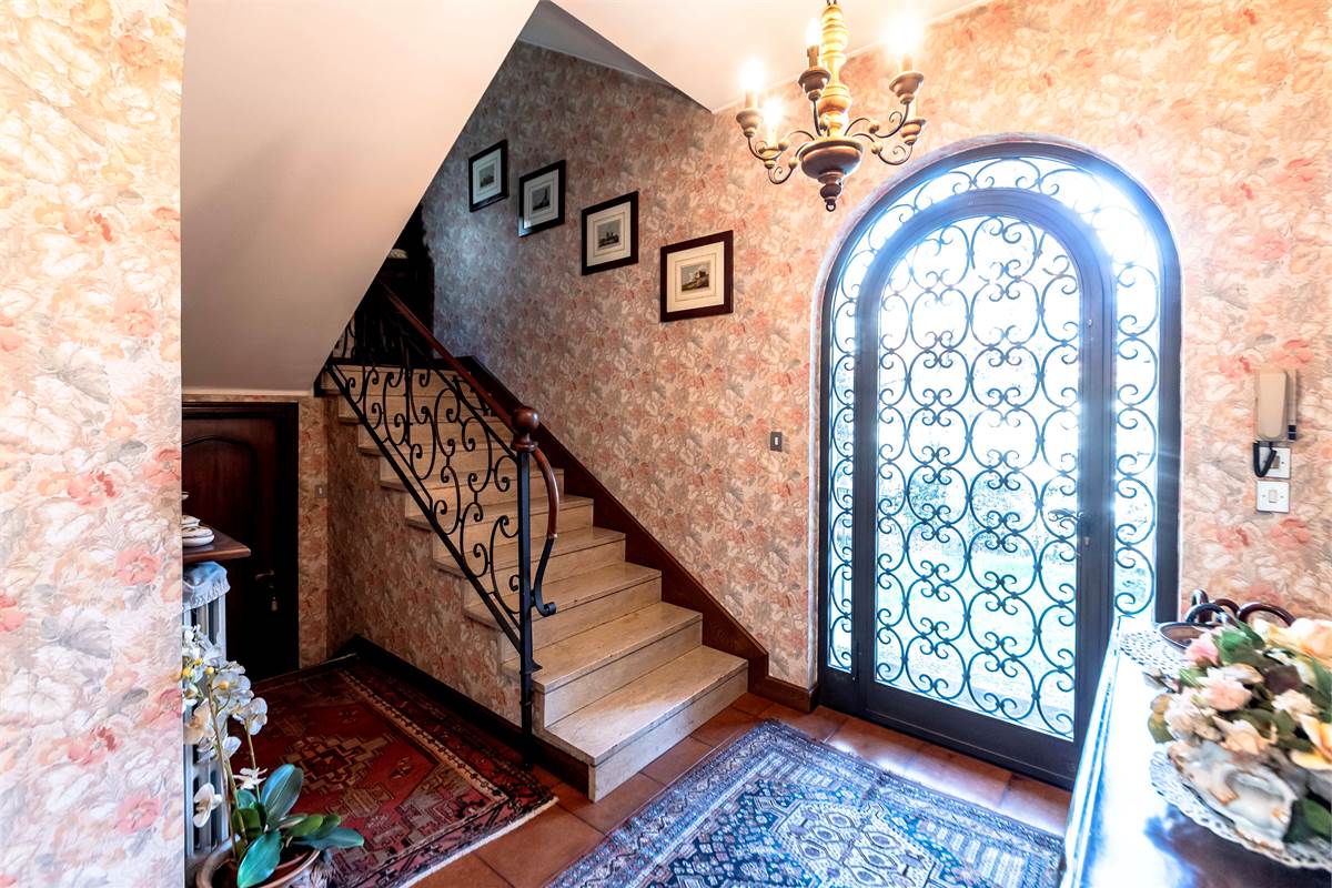 Cantù grande Villa in zona collinare panoramica