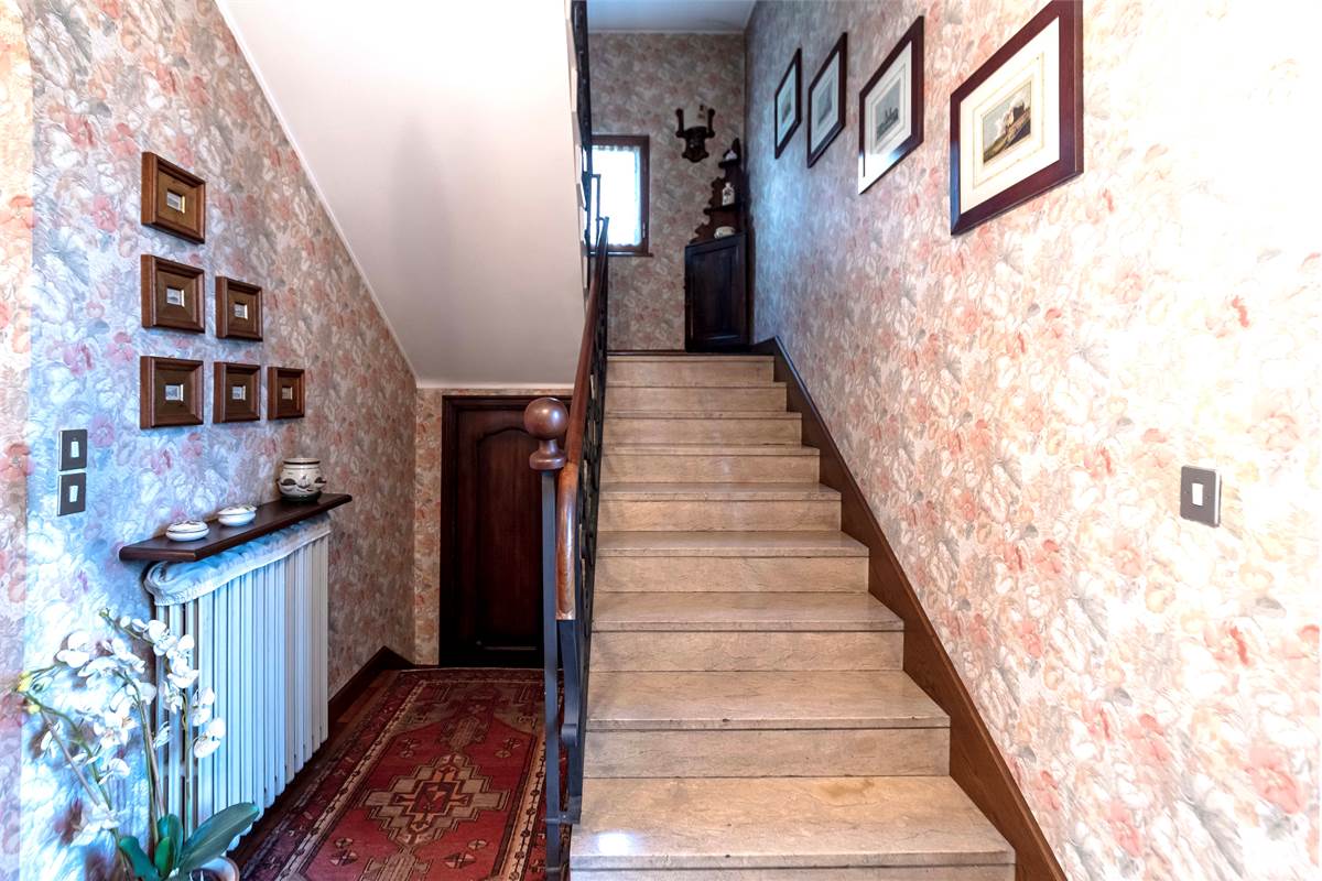 Cantù grande Villa in zona collinare panoramica