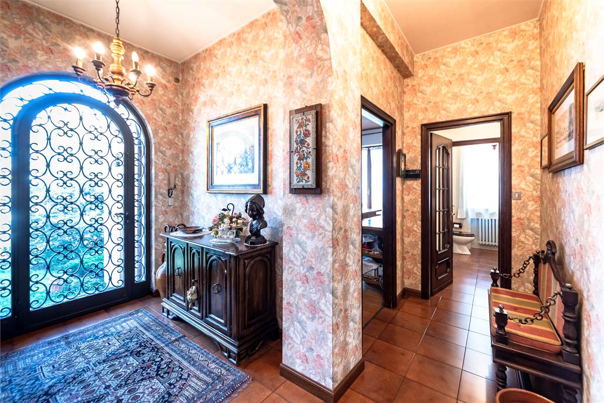 Cantù grande Villa in zona collinare panoramica