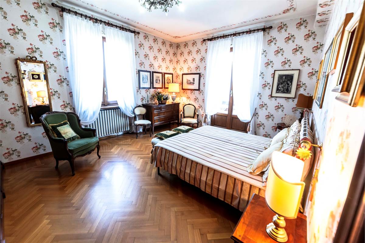 Cantù grande Villa in zona collinare panoramica