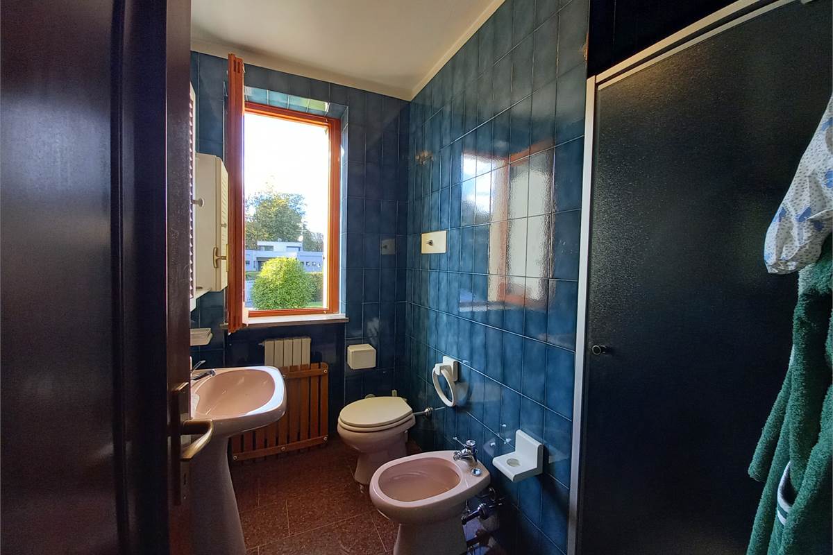 Bagno con doccia