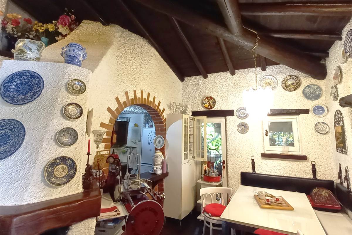 Guanzate (CO) Cinq'Fò Vendesi Villa Singola