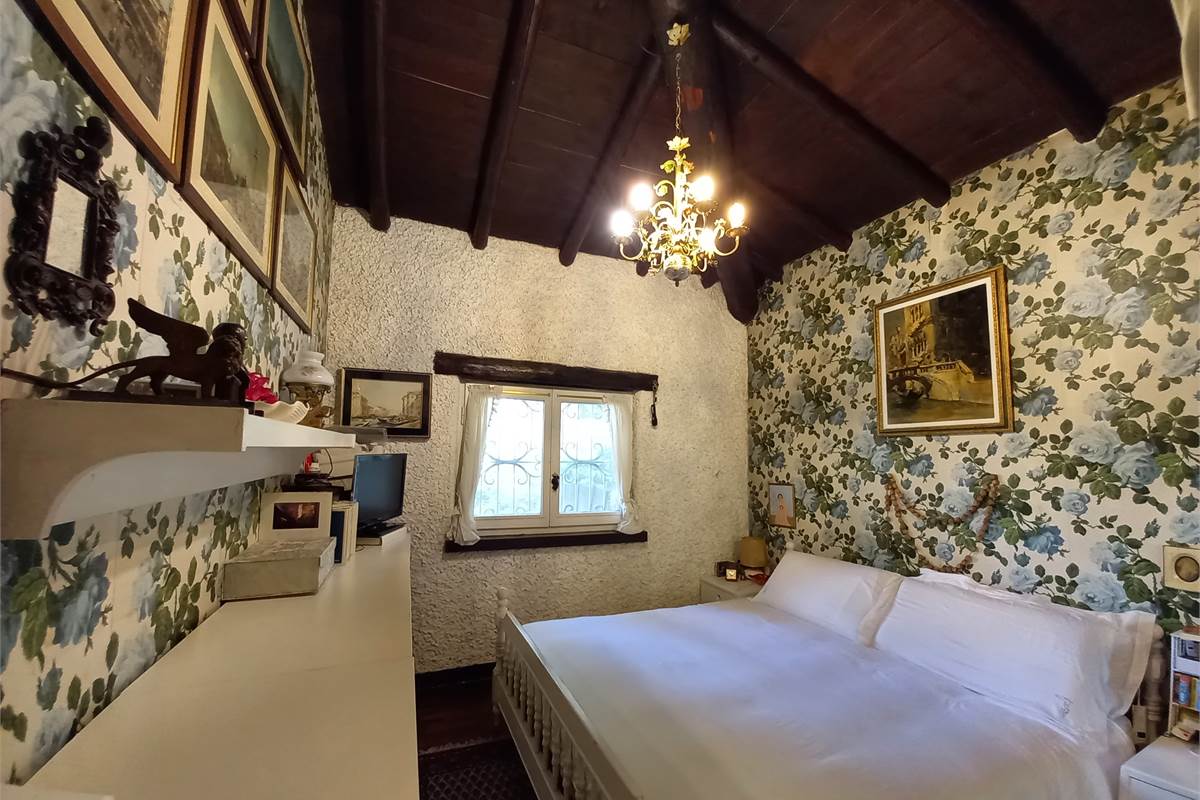 Guanzate (CO) Cinq'Fò Vendesi Villa Singola
