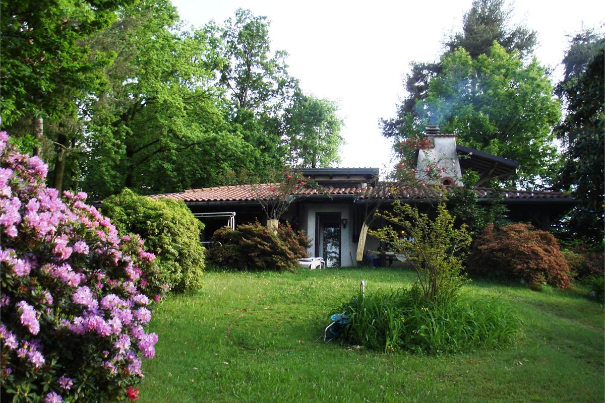 Guanzate (CO) Cinq'Fò Vendesi Villa Singola