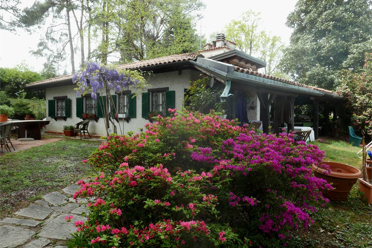 Guanzate (CO) Cinq'Fò Vendesi Villa Singola