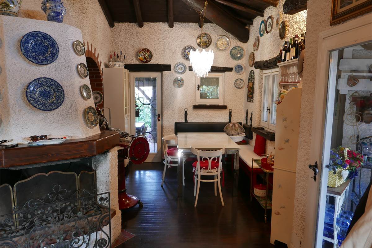 Guanzate (CO) Cinq'Fò Vendesi Villa Singola