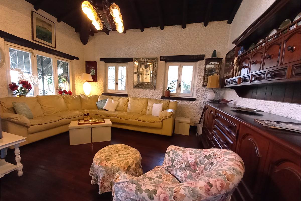 Guanzate (CO) Cinq'Fò Vendesi Villa Singola