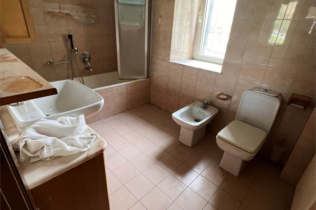 Località Ponzate. da ristrutturare