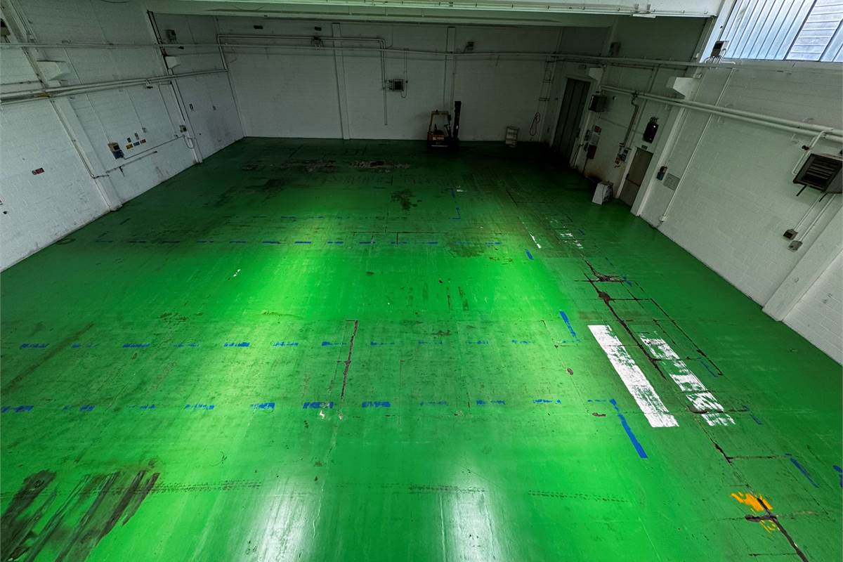 Guanzate Capannone con Uffici