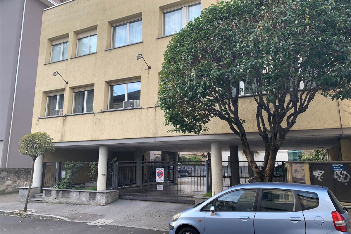 Versatile quadrilocale con 3 posti auto