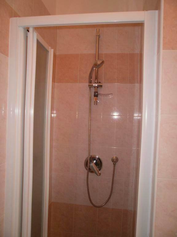 ampio monolocale con terrazzo