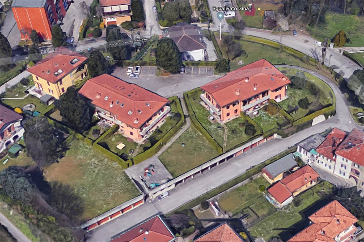 Como Lora Signorile quadrilocale