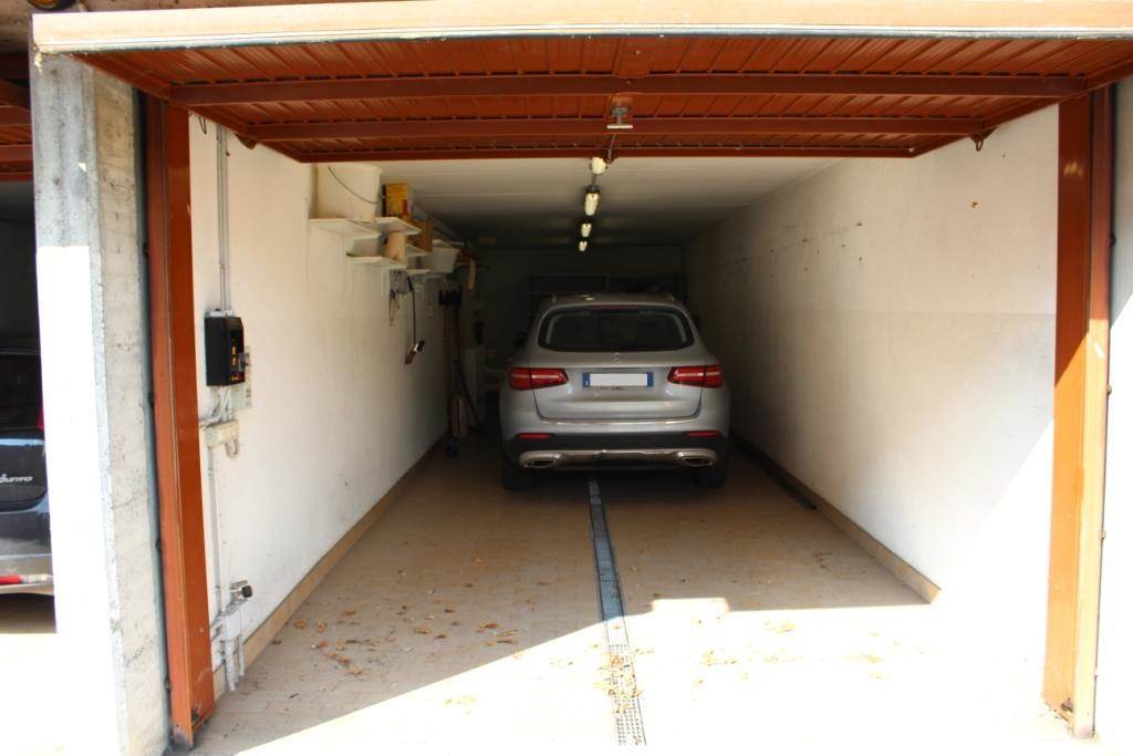 Como Lora Signorile quadrilocale