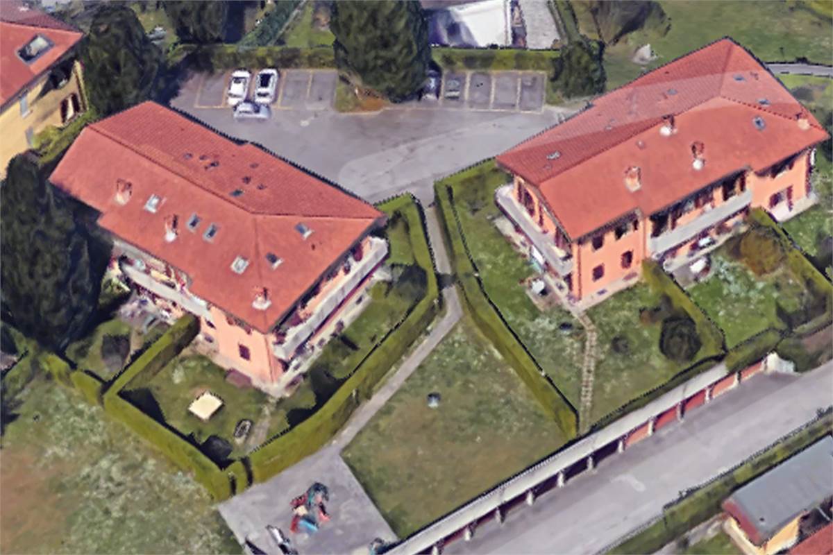 Como Lora Signorile quadrilocale